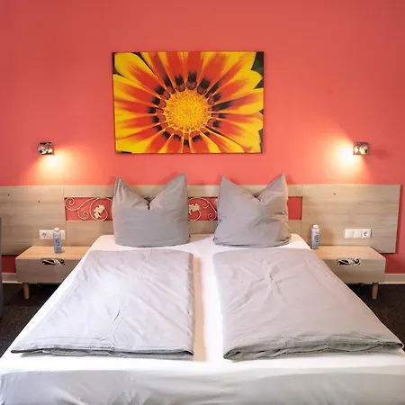 Honeybee Properties Виннинген Экстерьер фото
