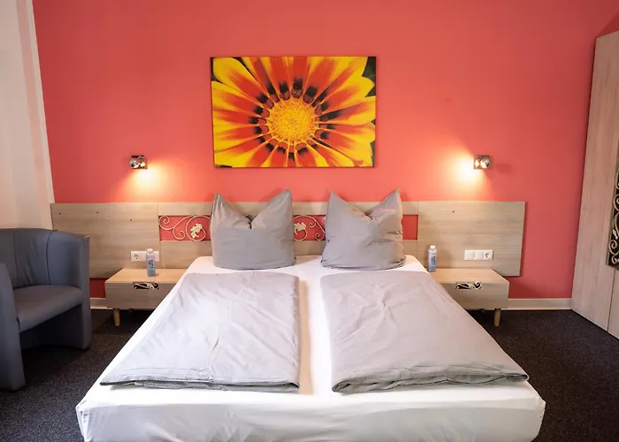 Honeybee Properties Winningen